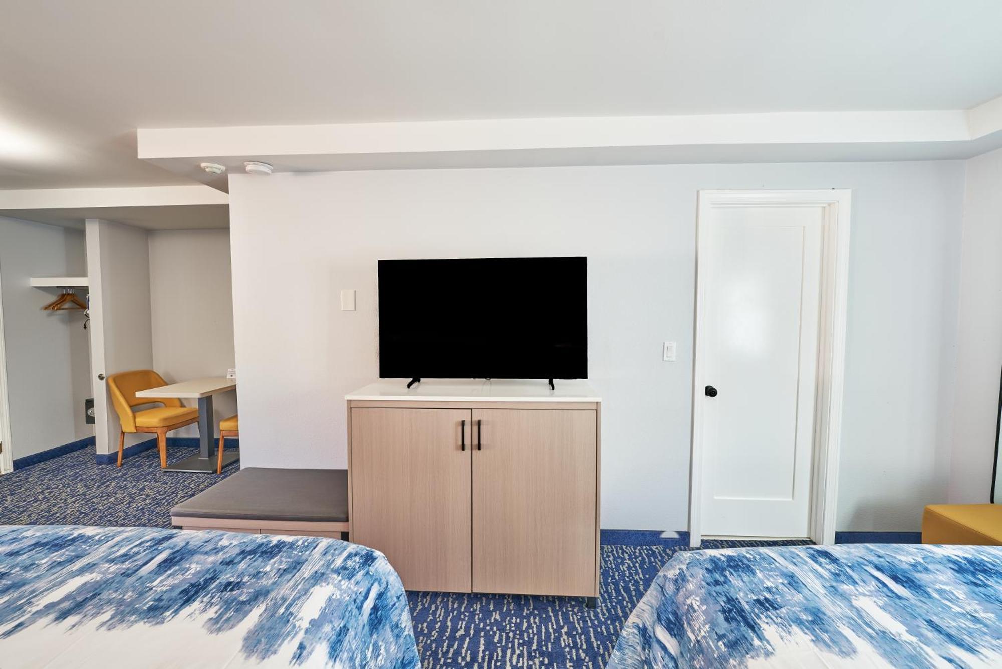 All Seasons Inn & Suites Bourne Luaran gambar