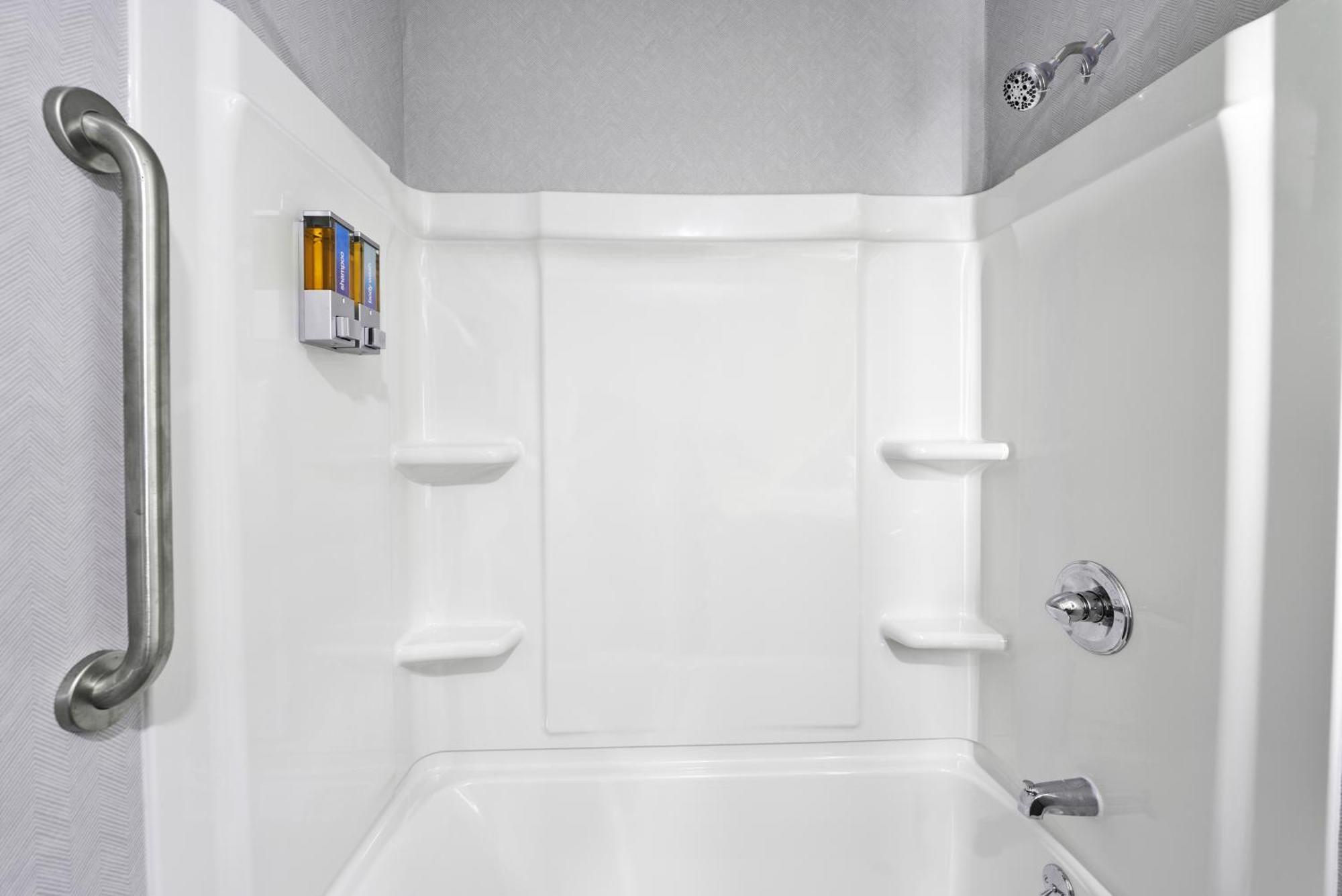 All Seasons Inn & Suites Bourne Luaran gambar