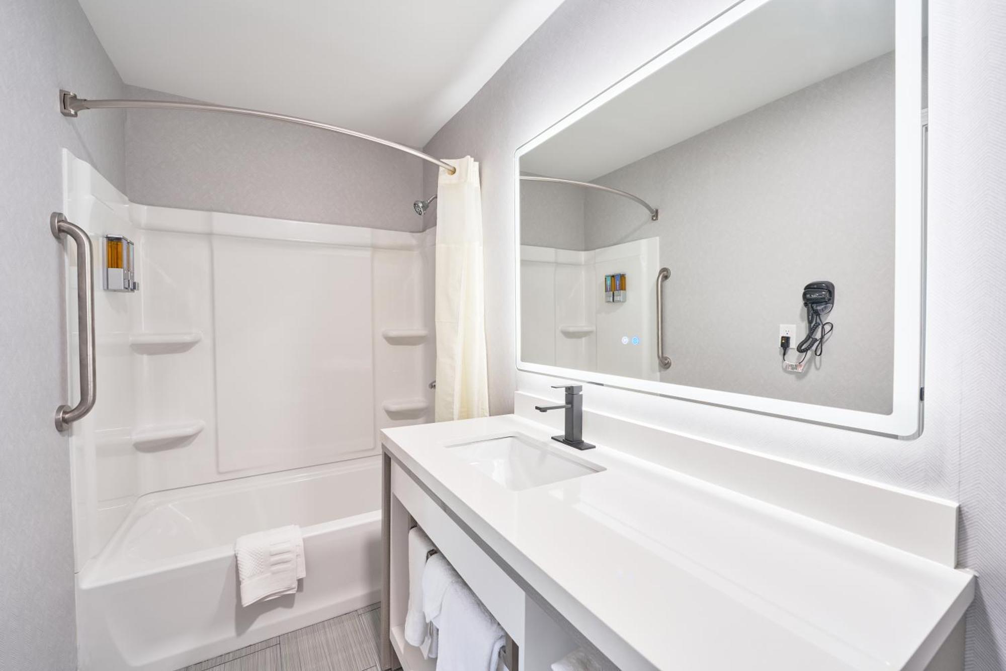 All Seasons Inn & Suites Bourne Luaran gambar