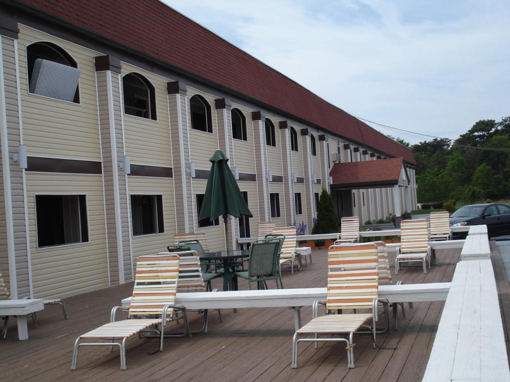 All Seasons Inn & Suites Bourne Luaran gambar